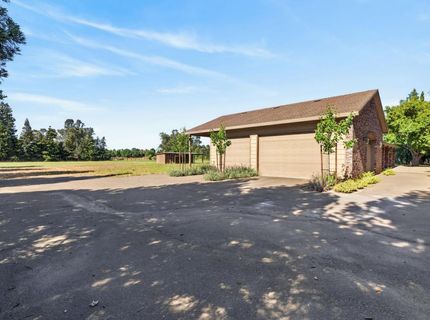 8595 Mackey Rd, Elk Grove, CA 95624 Photo
