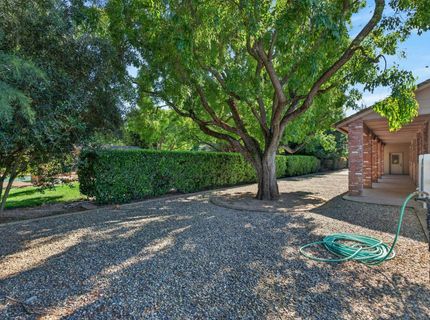 8595 Mackey Rd, Elk Grove, CA 95624 Photo
