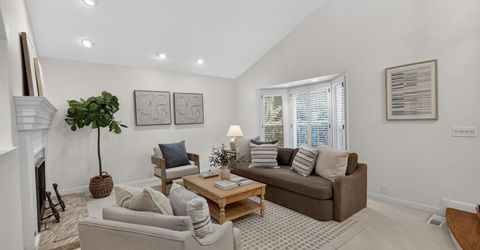8595 Mackey Rd, Elk Grove, CA 95624 Photo