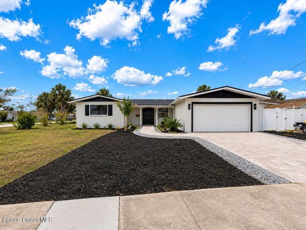 1500 S Harbor Drive , Merritt Island, FL 32952
