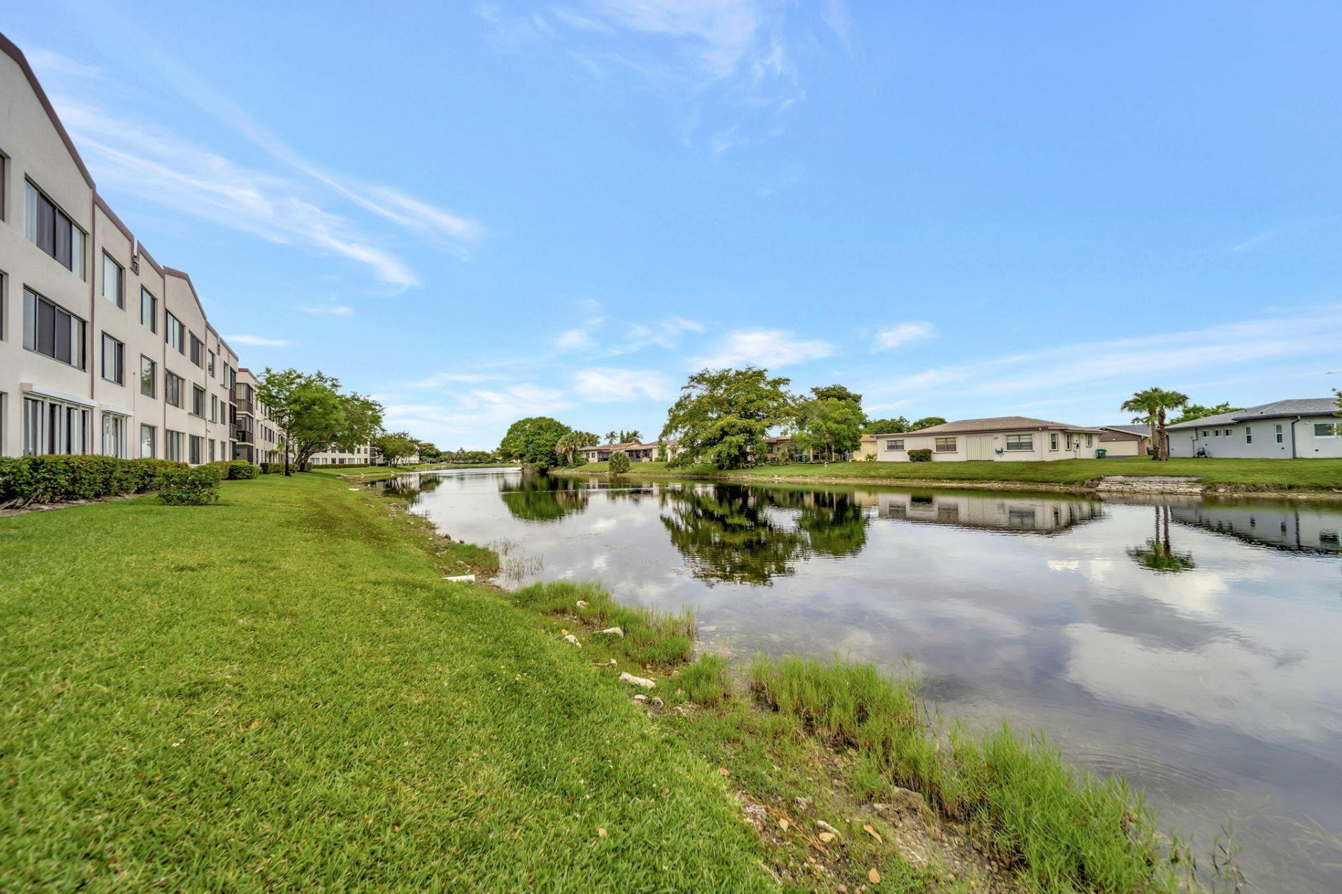 9485 N Belfort Circle, Unit 308, Tamarac, FL 33321 Photo
