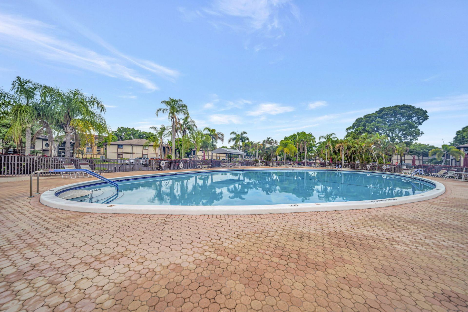9485 N Belfort Circle, Unit 308, Tamarac, FL 33321 Photo