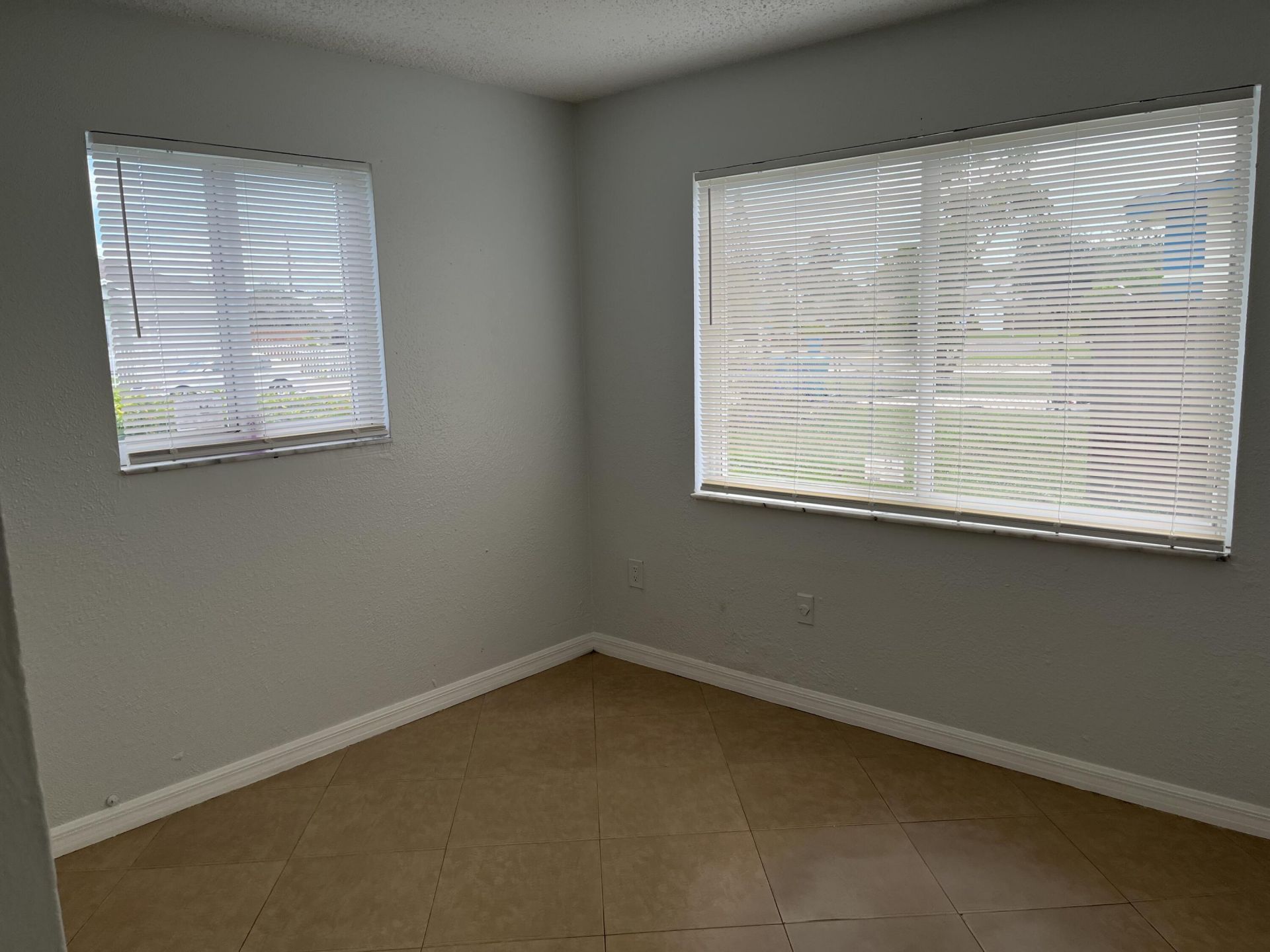 518 NW 10th Avenue, Boynton Beach, FL 33435 Photo