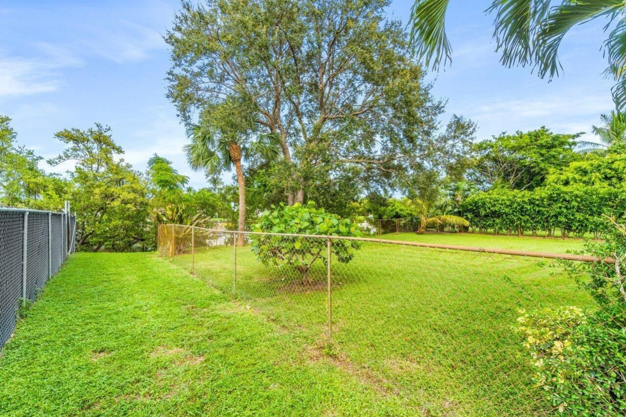 751 Hummingbird Way, Unit 1, North Palm Beach, FL 33408 Photo