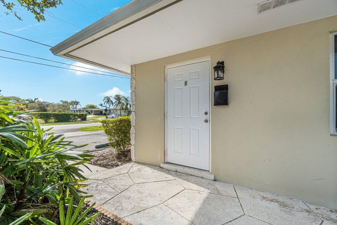 751 Hummingbird Way, Unit 1, North Palm Beach, FL 33408 Photo