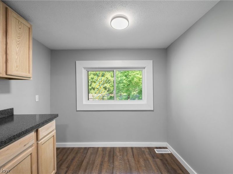 143 Malacca Street , Akron, OH 44305 Photo 13