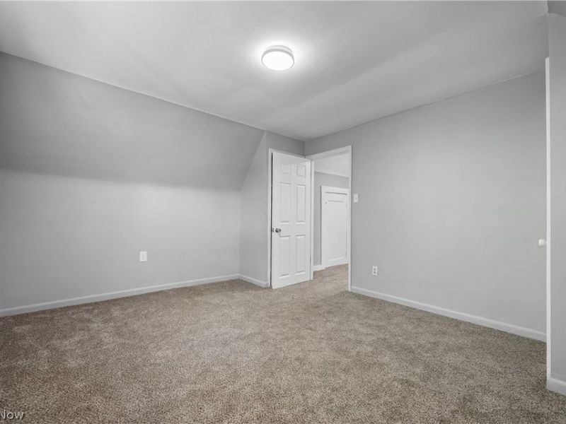 143 Malacca Street , Akron, OH 44305 Photo 23