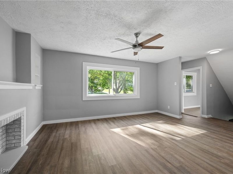 143 Malacca Street , Akron, OH 44305 Photo 5
