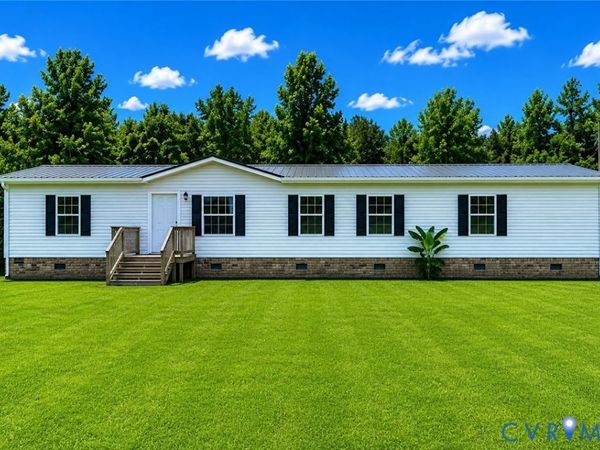 6029 Ridgeway Road, Halifax, VA 24597