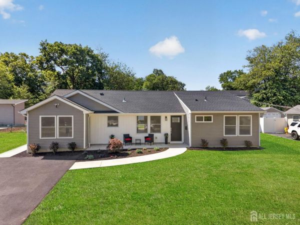 19 Springdale Road, Kendall Park, NJ 08824