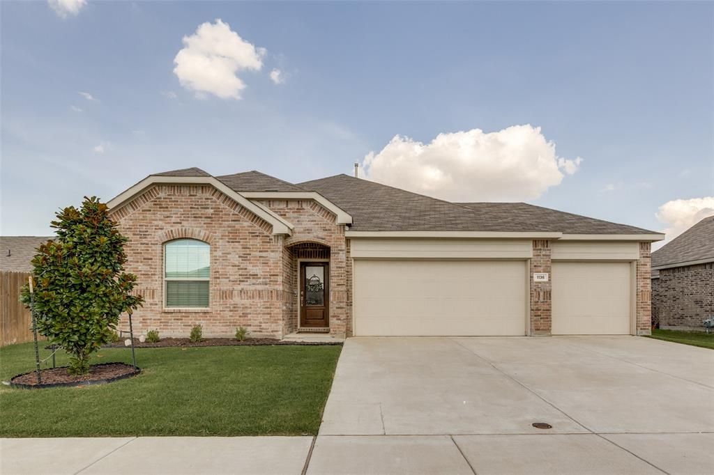 1136 Cropout Way , Fort Worth, TX 76052 Main Photo