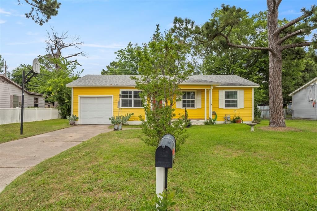 880 Volney Drive, Terrell, TX 75160 Main Photo