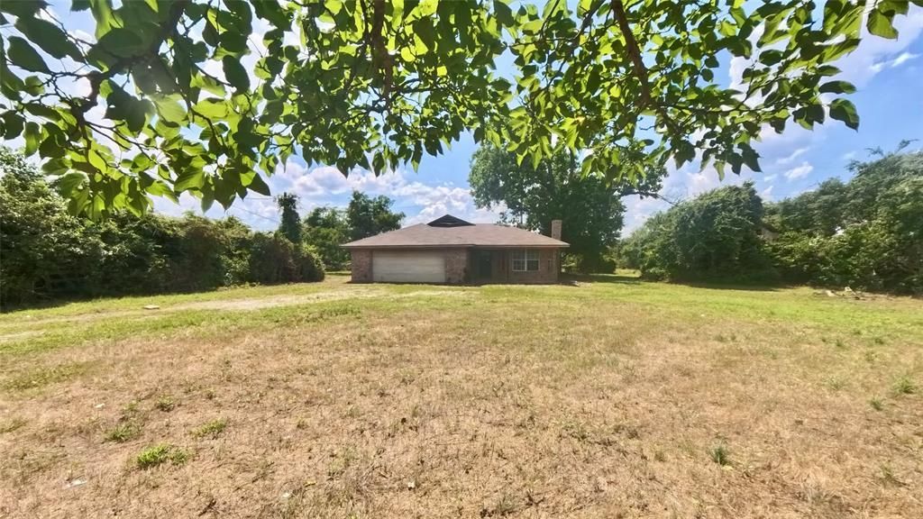 510 New Highland Road, Springtown, TX 76082 Main Photo