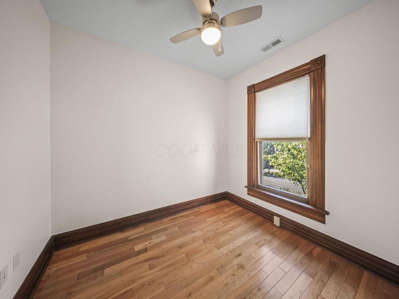 37 W 3rd Avenue , Columbus, OH 43201 Photo 17