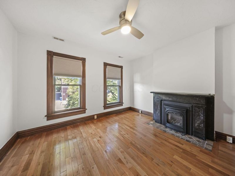 37 W 3rd Avenue , Columbus, OH 43201 Photo 19