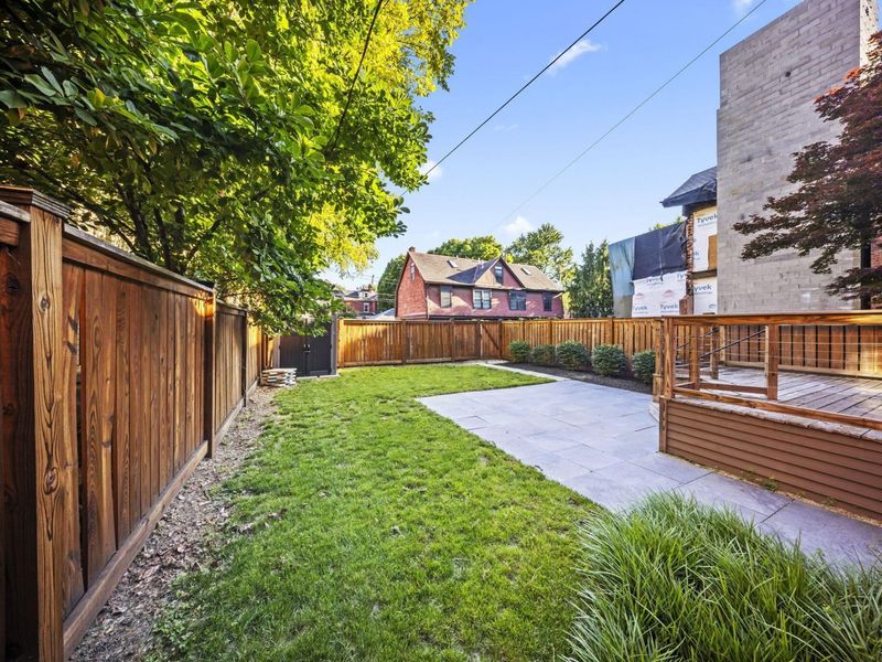 37 W 3rd Avenue , Columbus, OH 43201 Photo 35