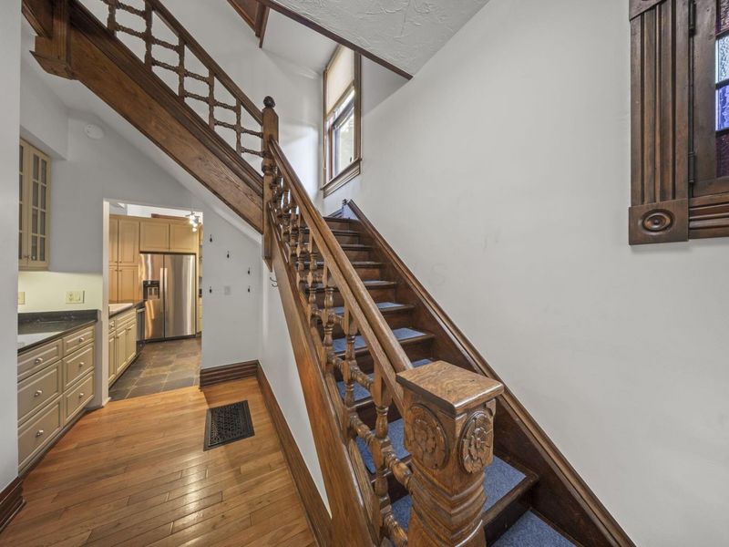 37 W 3rd Avenue , Columbus, OH 43201 Photo 4