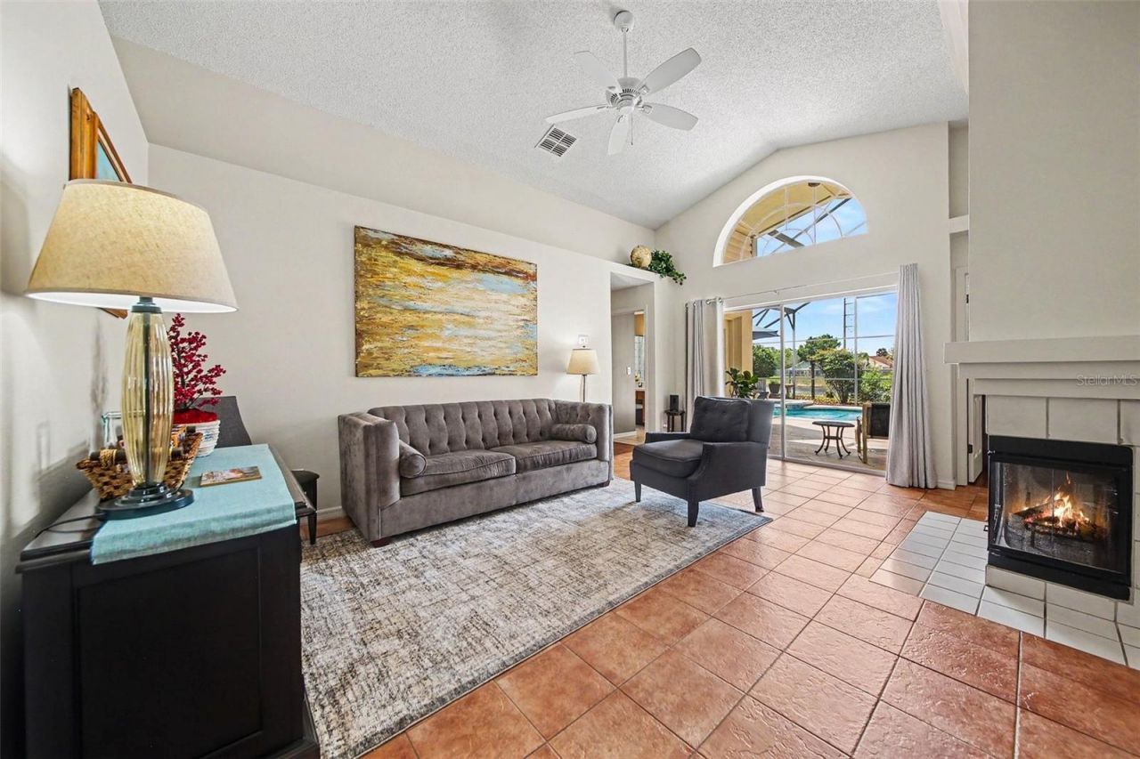 2936 Moorcroft Ct , Orlando, FL 32817 Photo