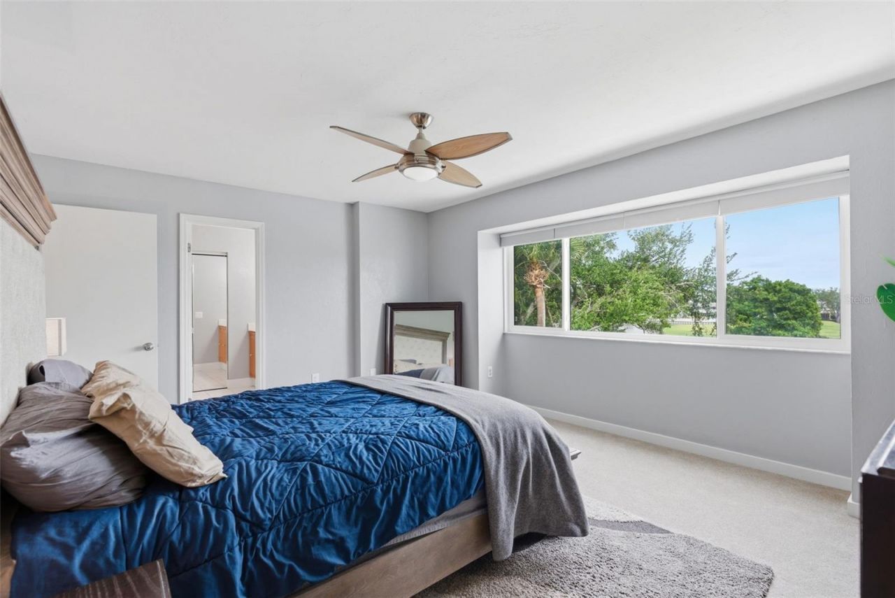 13988 Lake Point Drive, Clearwater, FL 33762 Photo