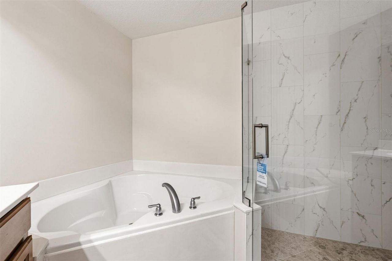 7005 Prosperity Circle , Unit 2005, Sarasota, FL 34238 Photo