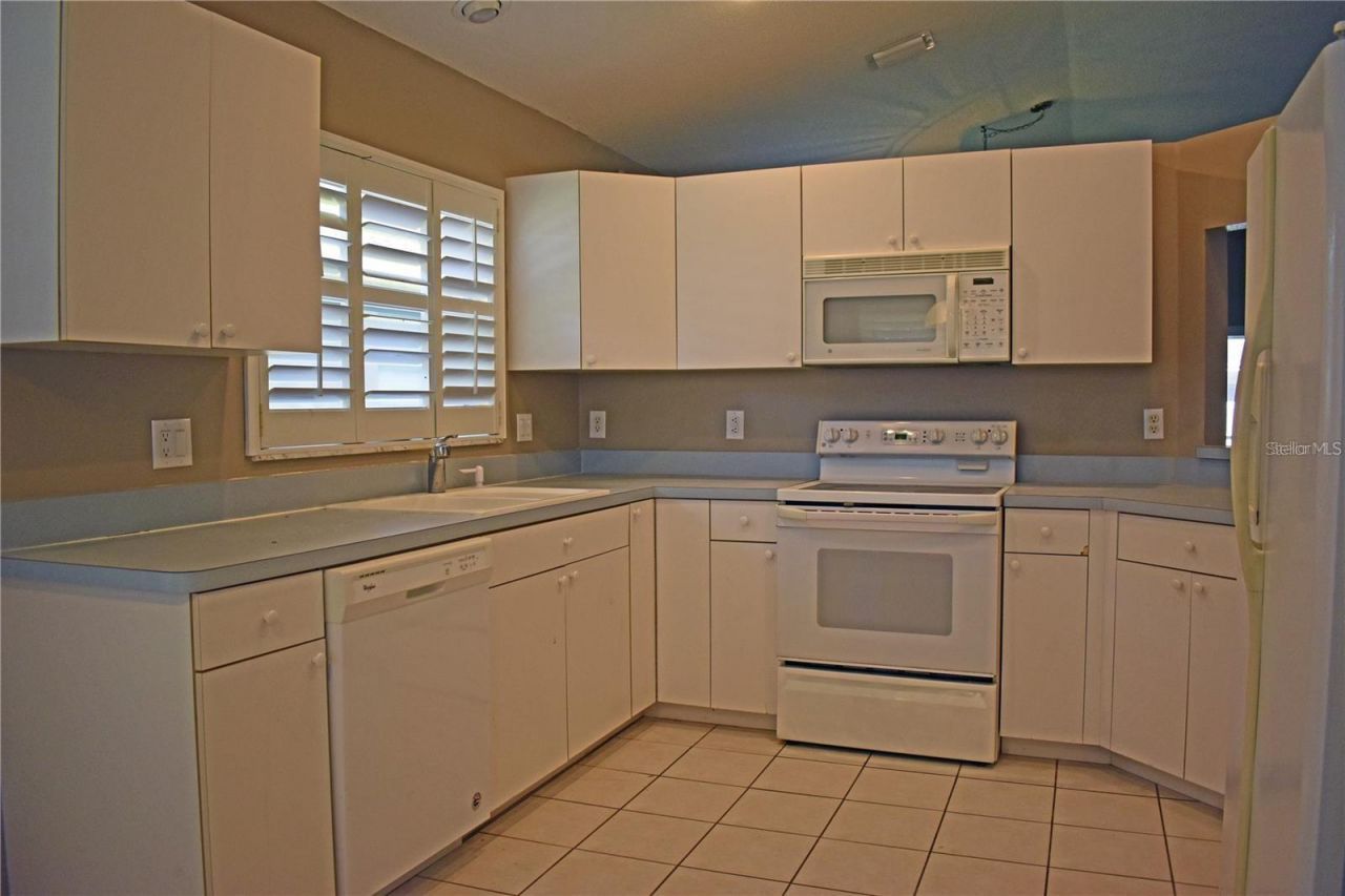 14499 Tamarind Loop , Spring Hill, FL 34609 Photo