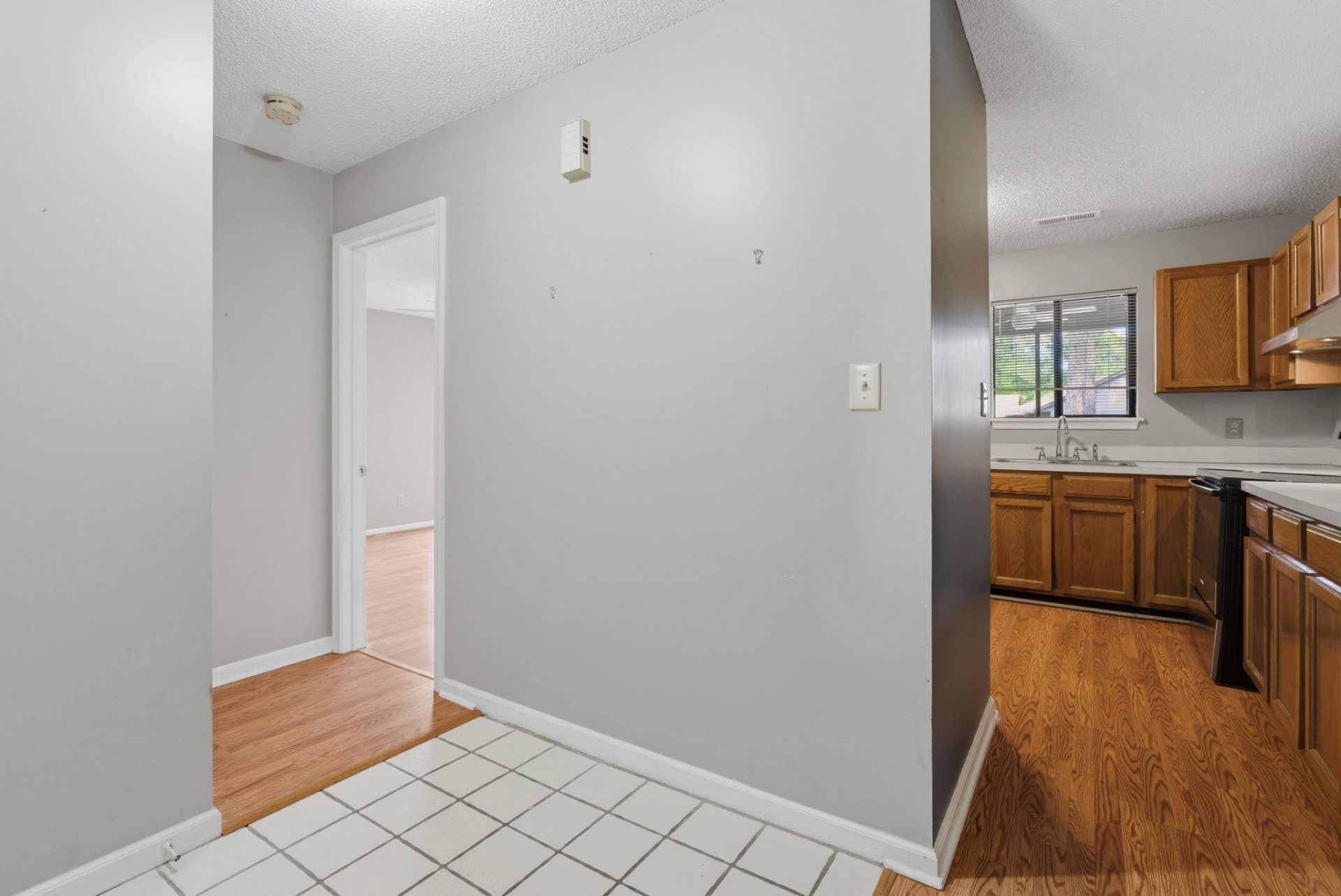 1005 Indian Wells Ct.  Photo 25