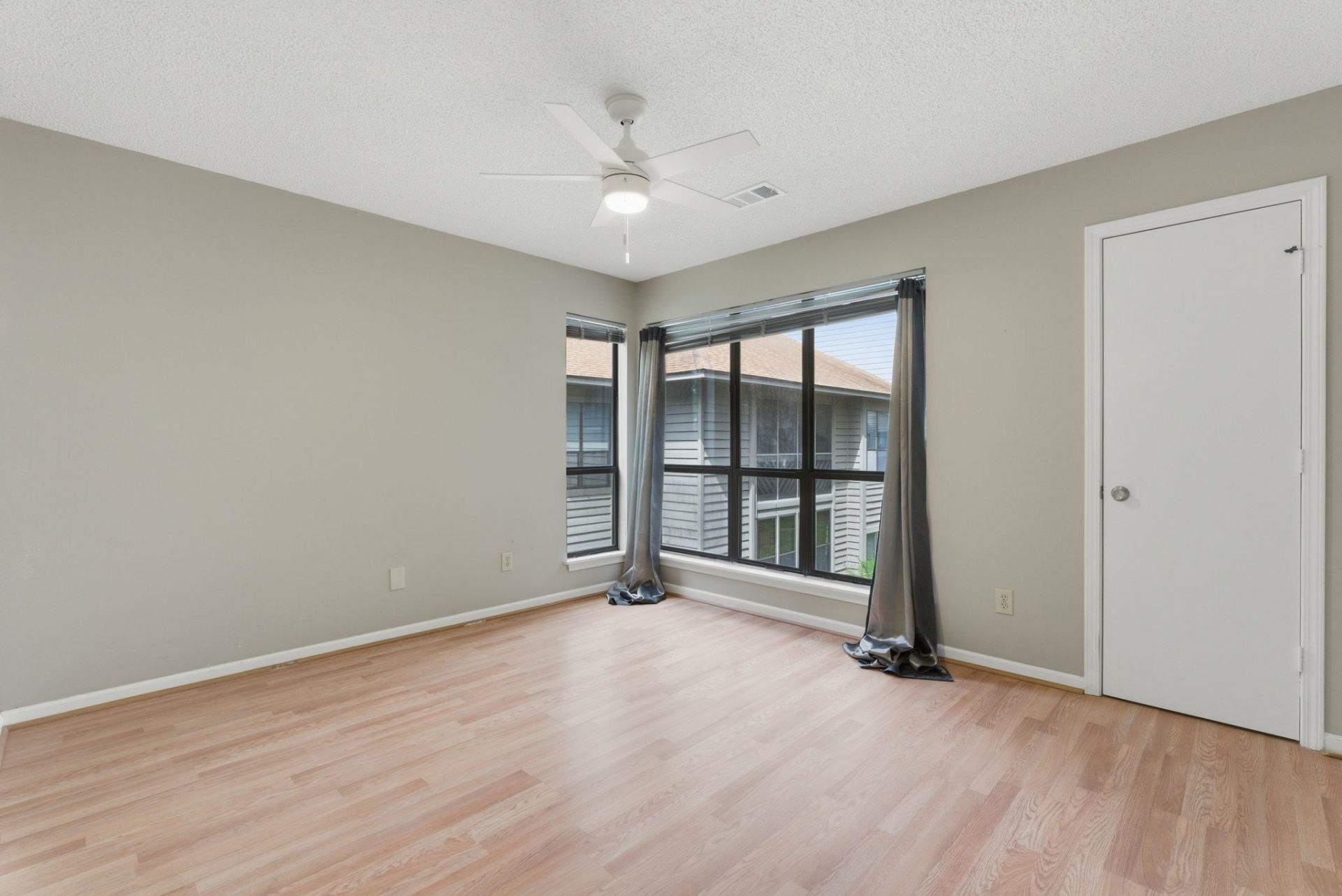 1005 Indian Wells Ct.  Photo 27