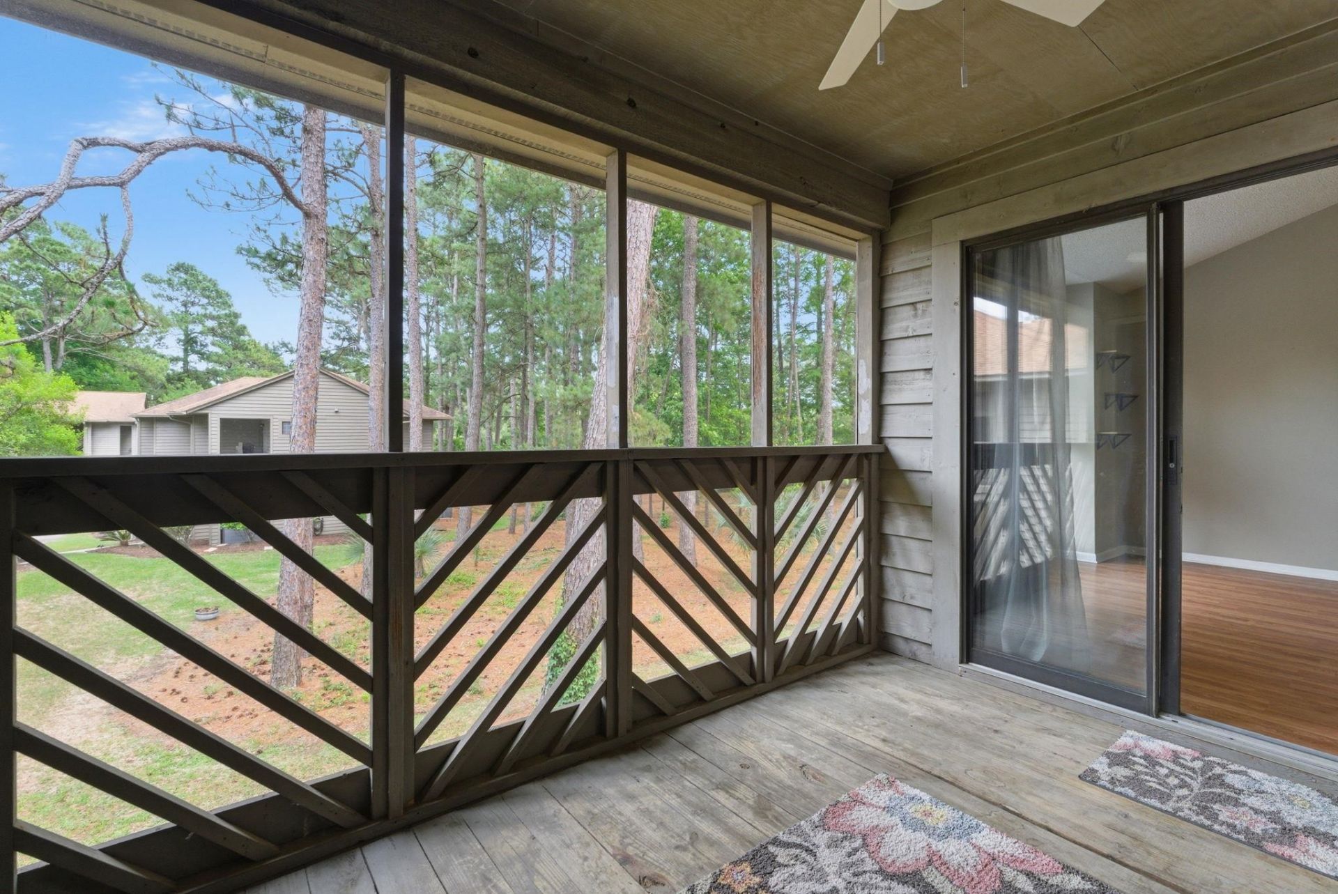 1005 Indian Wells Ct.  Photo 5