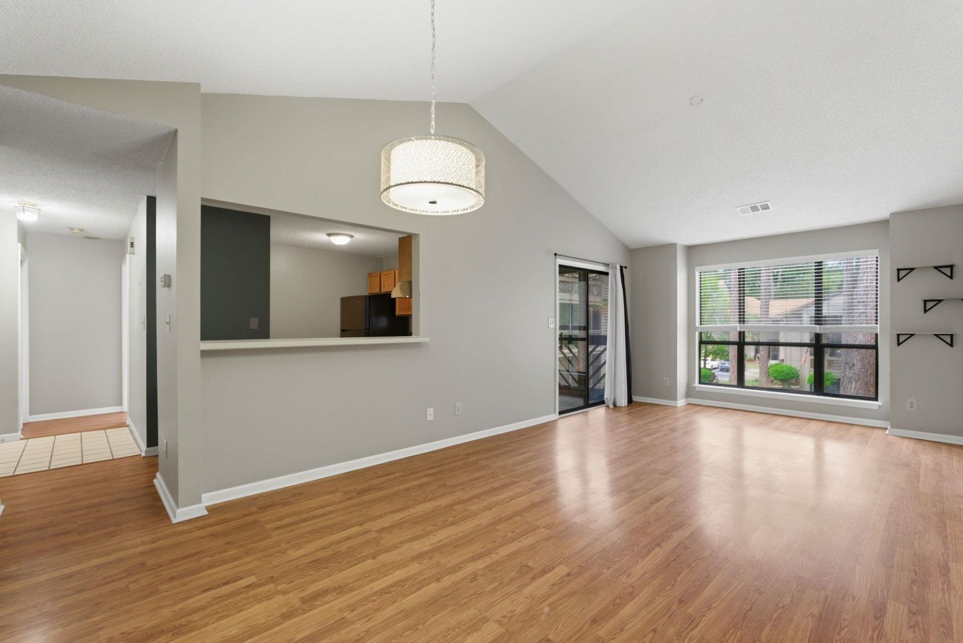 1005 Indian Wells Ct.  Photo 9
