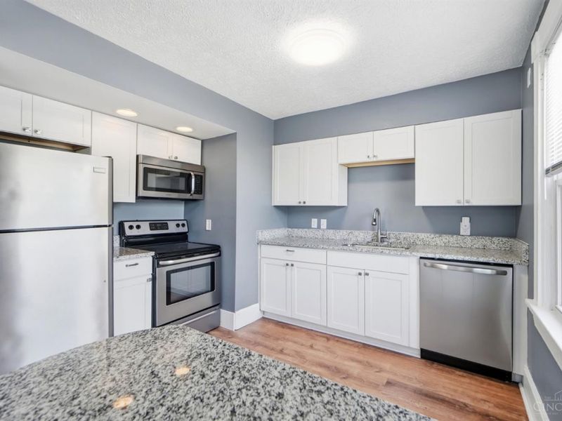2721 Hyde Park Avenue, Cincinnati, OH 45209 Photo 9