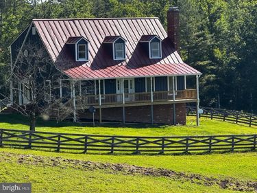 59 HARRY SETTLE ROAD, CASTLETON, VA 22716