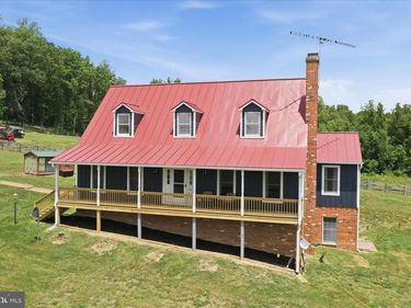 59 HARRY SETTLE ROAD, CASTLETON, VA 22716