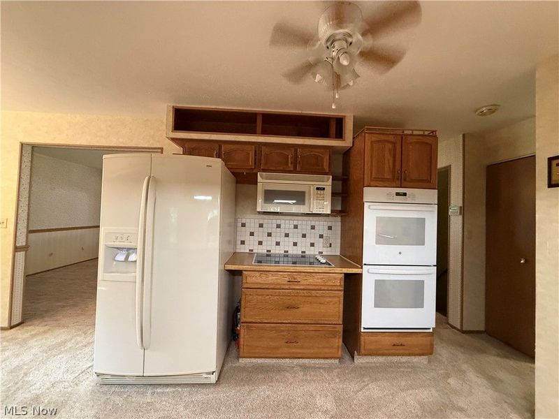 9812 Vienna Drive , Parma, OH 44134 Photo 11