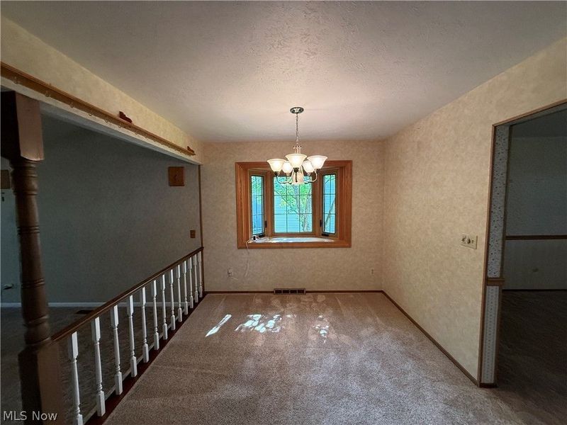 9812 Vienna Drive , Parma, OH 44134 Photo 14