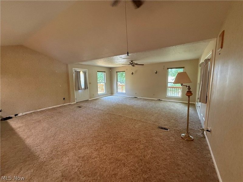 9812 Vienna Drive , Parma, OH 44134 Photo 16