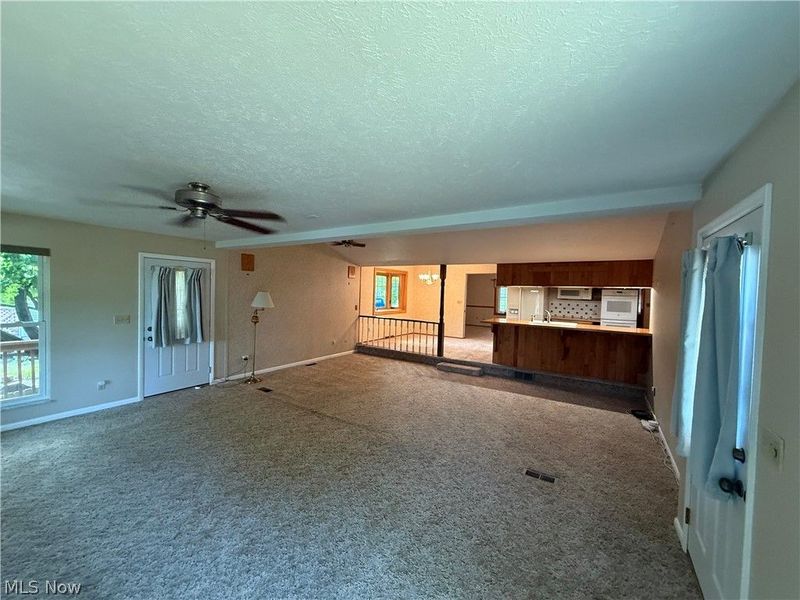 9812 Vienna Drive , Parma, OH 44134 Photo 18