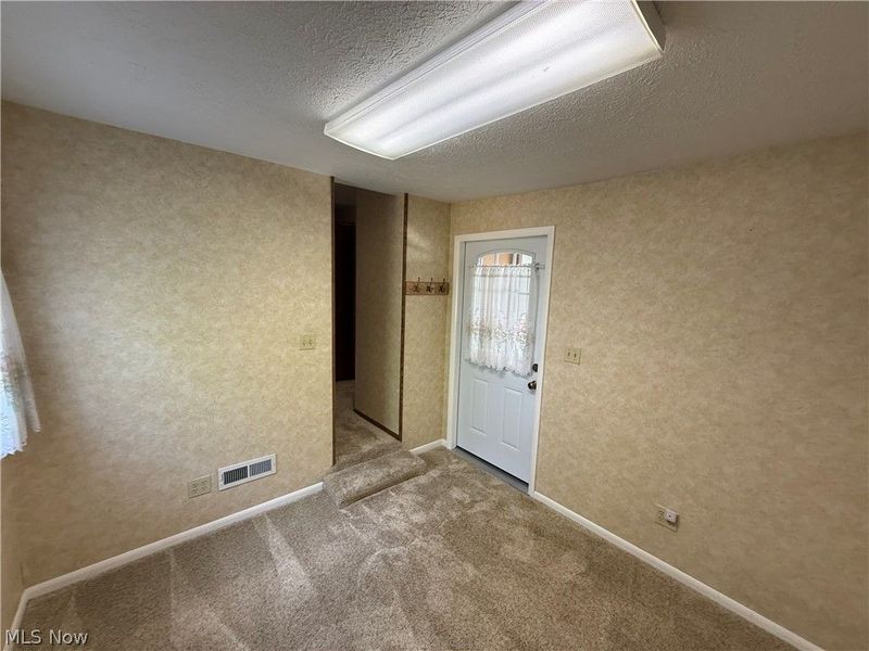 9812 Vienna Drive , Parma, OH 44134 Photo 20