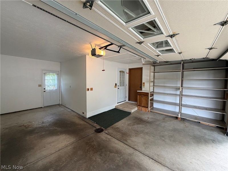9812 Vienna Drive , Parma, OH 44134 Photo 36
