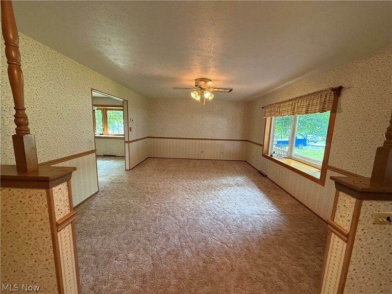 9812 Vienna Drive , Parma, OH 44134 Photo 7