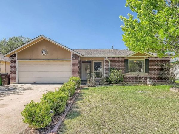 1306 Wayne DR , Round Rock, TX 78664