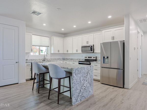36008 W INDIANOLA Avenue, Tonopah, AZ 85354
