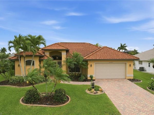 2400 SW 39th TER, CAPE CORAL, FL 33914