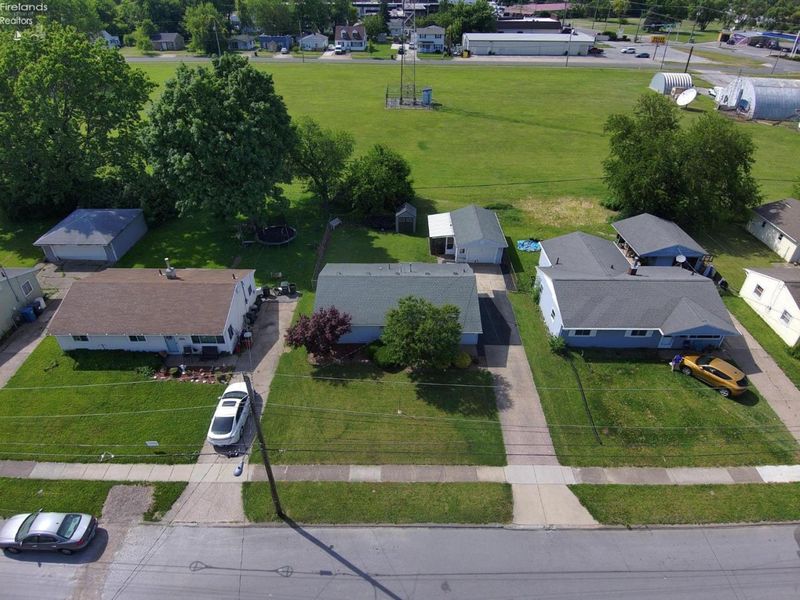 1445 Wamajo Drive, Sandusky, OH 44870 Photo 37