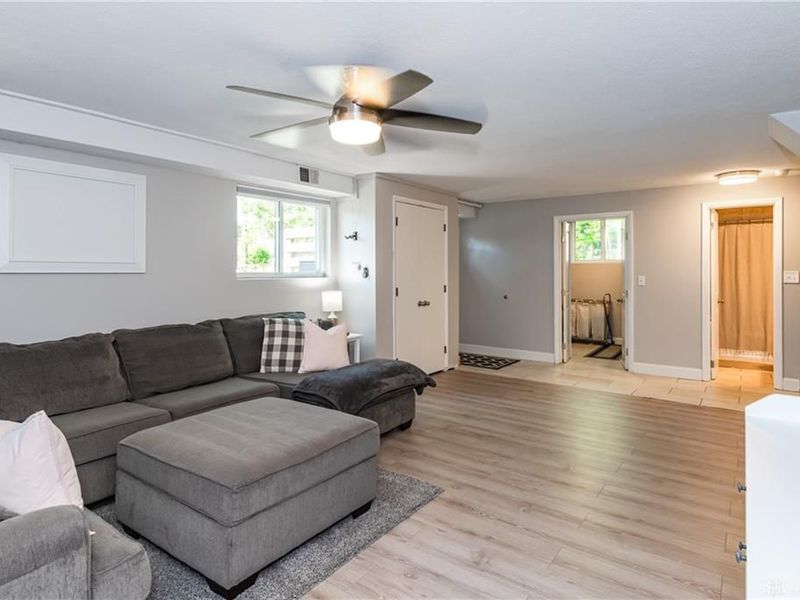 2500 E Stroop Road, Kettering, OH 45440 Photo 11