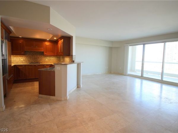 2777 Paradise Road, Unit 708, Las Vegas, NV 89109