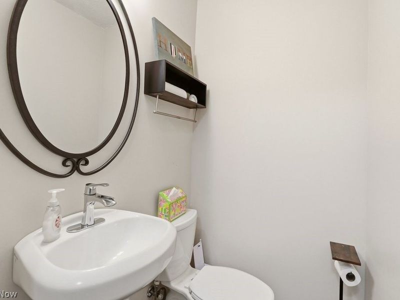 1223 Tinkers Green Drive, Streetsboro, OH 44241 Photo 25
