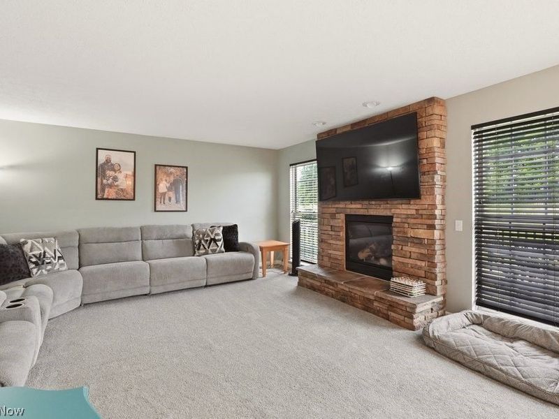 1223 Tinkers Green Drive , Streetsboro, OH 44241 Photo 9