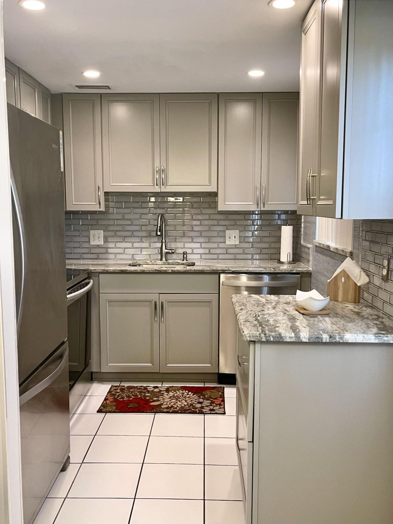 104 Kent G, Unit 104, West Palm Beach, FL 33417 Photo