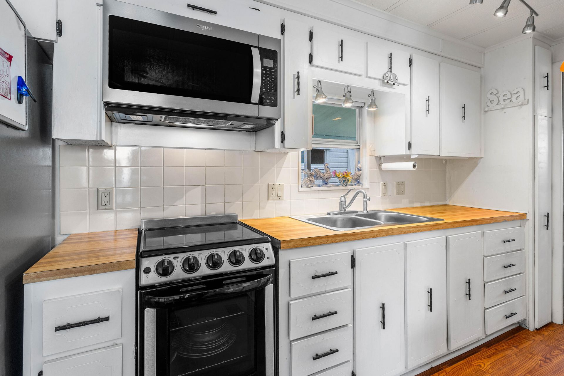 7 Ruthmary Avenue, Unit F, Briny Breezes, FL 33435 Photo