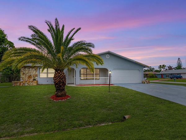 188 NW Broadview Street, Port St. Lucie, FL 34983